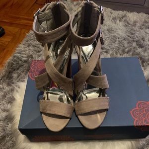 Grey wrap sandal